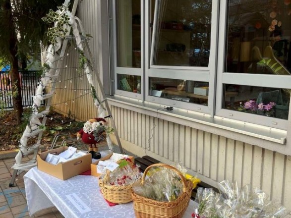 Novoletni bazar